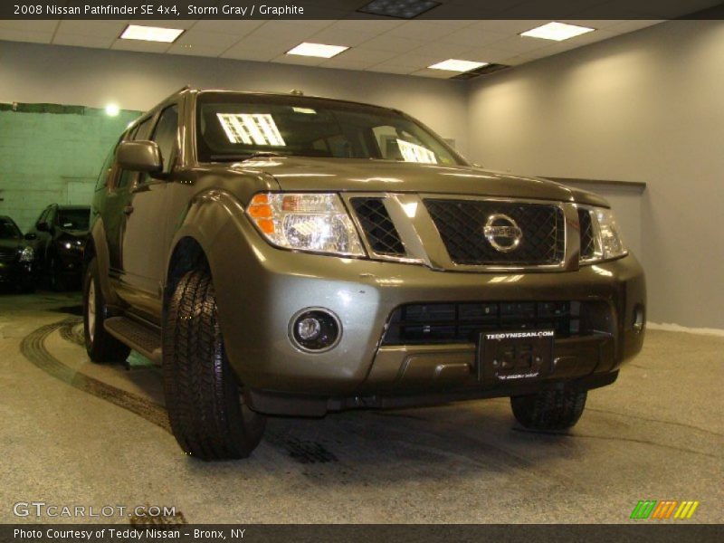 Storm Gray / Graphite 2008 Nissan Pathfinder SE 4x4