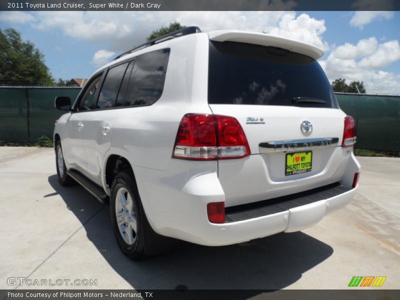 Super White / Dark Gray 2011 Toyota Land Cruiser