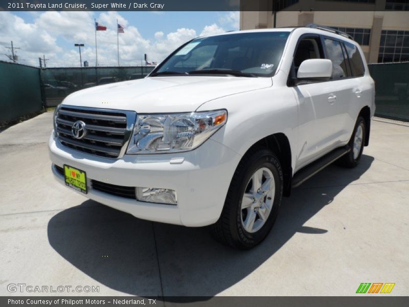 Super White / Dark Gray 2011 Toyota Land Cruiser