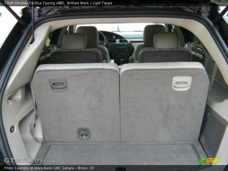 Brilliant Black / Light Taupe 2006 Chrysler Pacifica Touring AWD