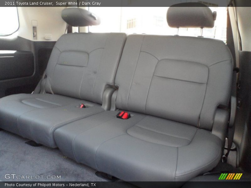 Super White / Dark Gray 2011 Toyota Land Cruiser