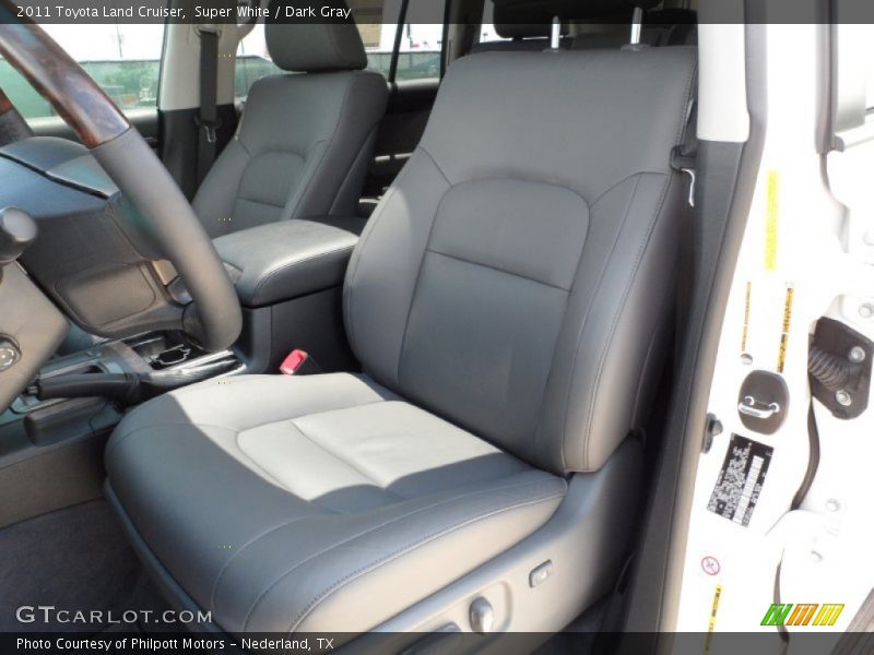 Super White / Dark Gray 2011 Toyota Land Cruiser