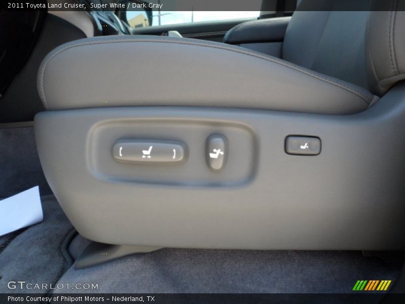 Super White / Dark Gray 2011 Toyota Land Cruiser