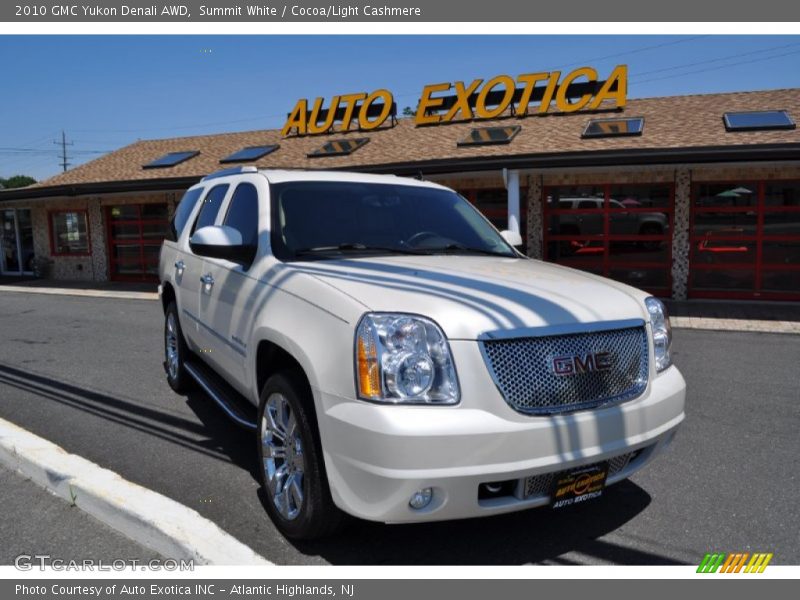 Summit White / Cocoa/Light Cashmere 2010 GMC Yukon Denali AWD