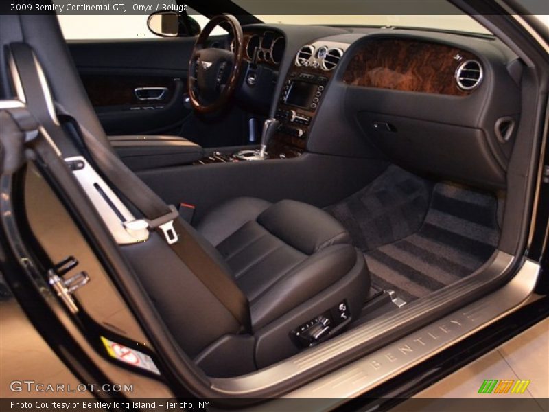 Dashboard of 2009 Continental GT 