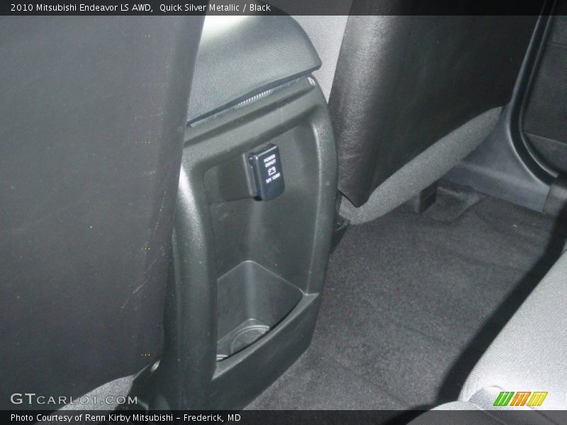 Quick Silver Metallic / Black 2010 Mitsubishi Endeavor LS AWD