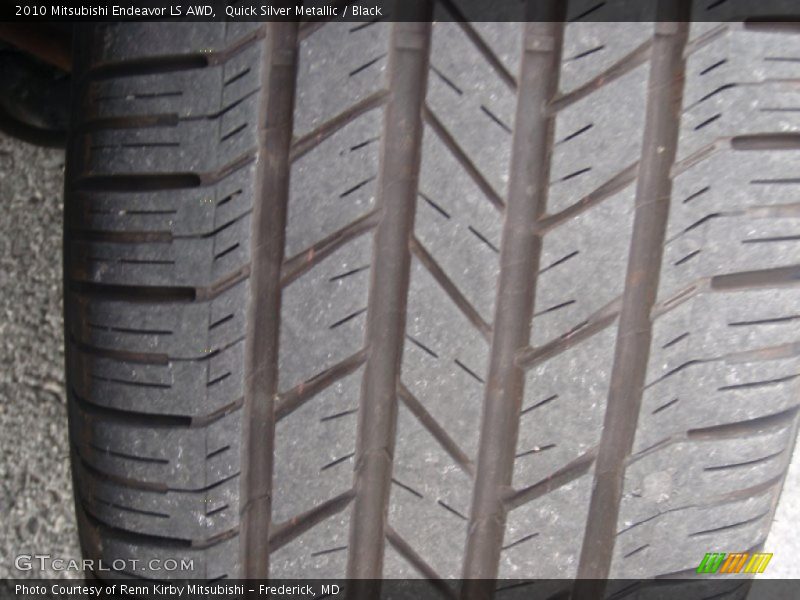 Quick Silver Metallic / Black 2010 Mitsubishi Endeavor LS AWD