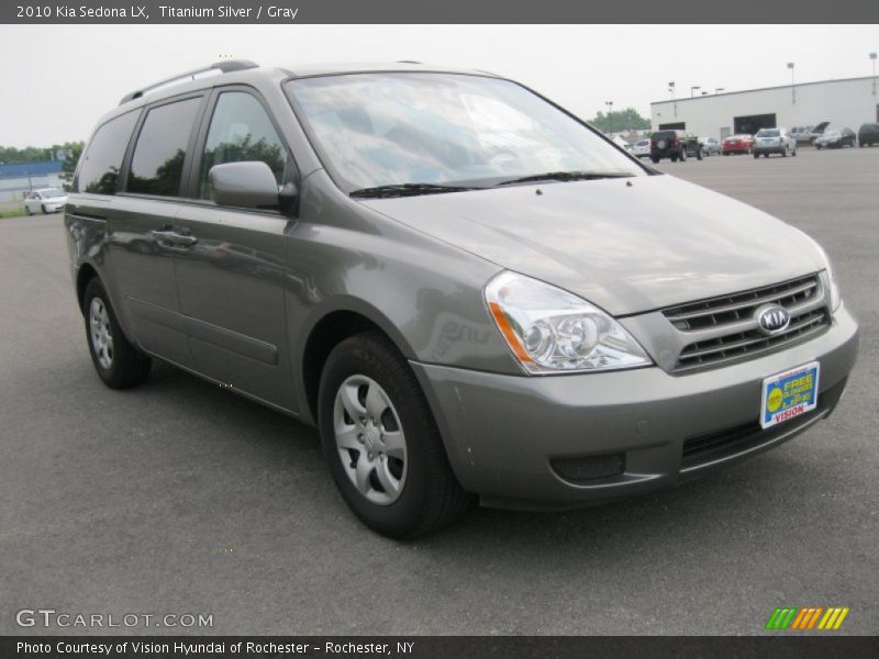 Titanium Silver / Gray 2010 Kia Sedona LX