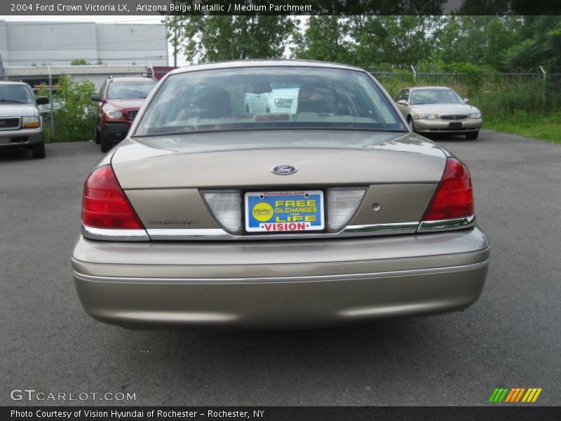 Arizona Beige Metallic / Medium Parchment 2004 Ford Crown Victoria LX