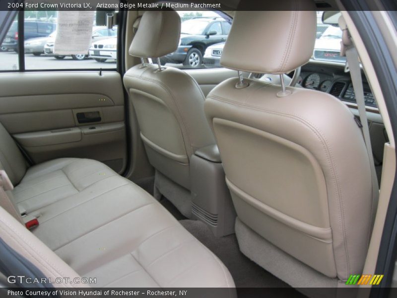  2004 Crown Victoria LX Medium Parchment Interior