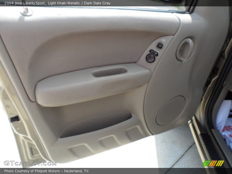 Light Khaki Metallic / Dark Slate Gray 2004 Jeep Liberty Sport