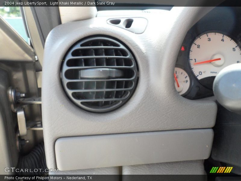 Light Khaki Metallic / Dark Slate Gray 2004 Jeep Liberty Sport