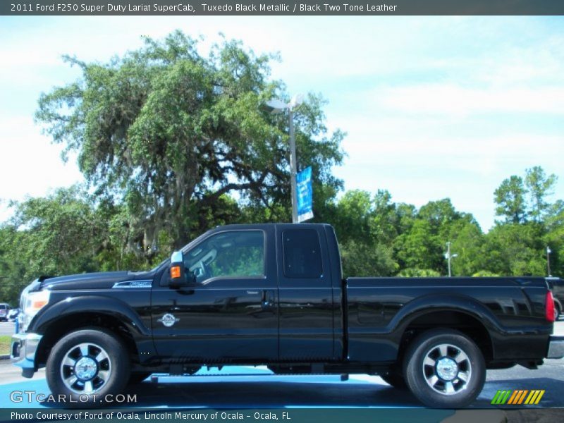  2011 F250 Super Duty Lariat SuperCab Tuxedo Black Metallic
