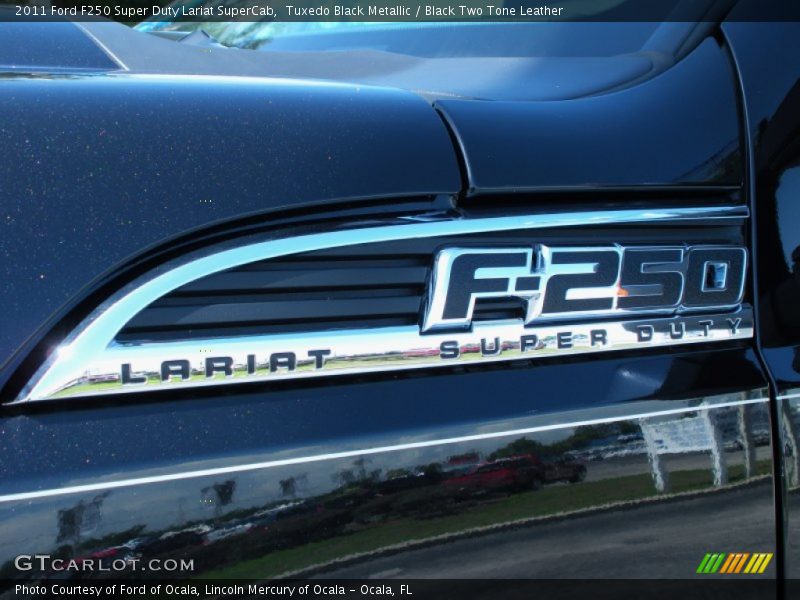  2011 F250 Super Duty Lariat SuperCab Logo