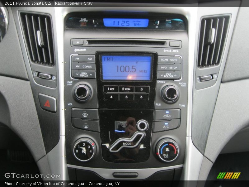 Radiant Silver / Gray 2011 Hyundai Sonata GLS