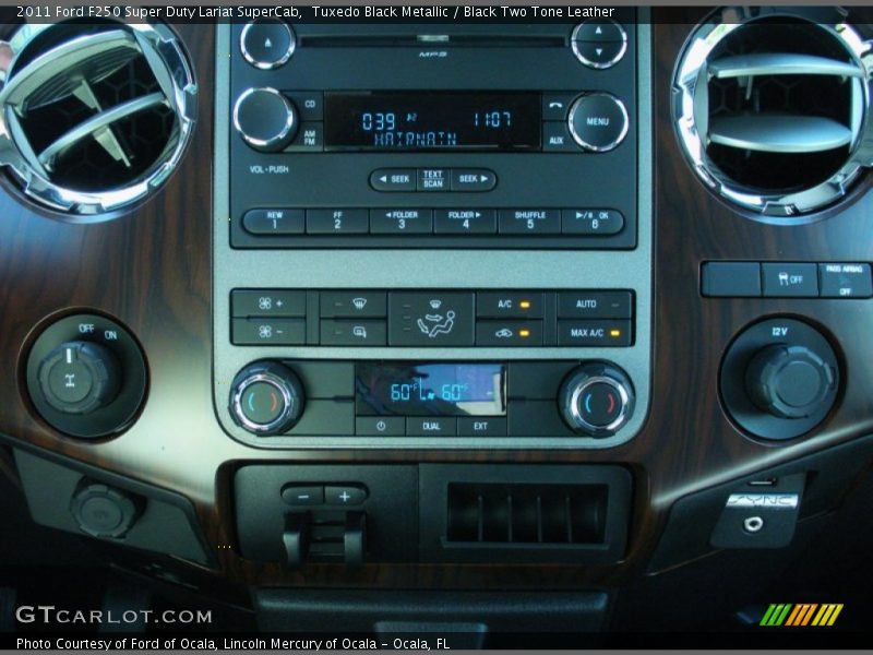 Controls of 2011 F250 Super Duty Lariat SuperCab