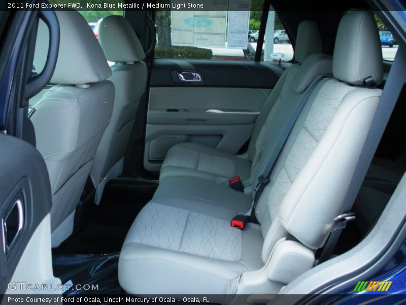  2011 Explorer FWD Medium Light Stone Interior