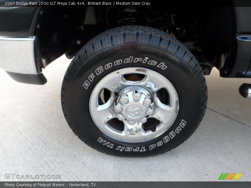  2007 Ram 2500 SLT Mega Cab 4x4 Wheel