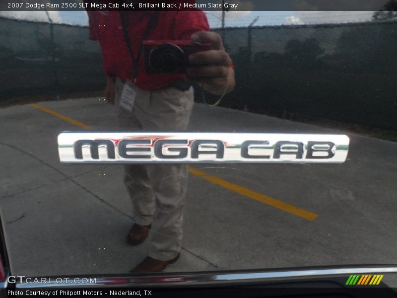 Brilliant Black / Medium Slate Gray 2007 Dodge Ram 2500 SLT Mega Cab 4x4