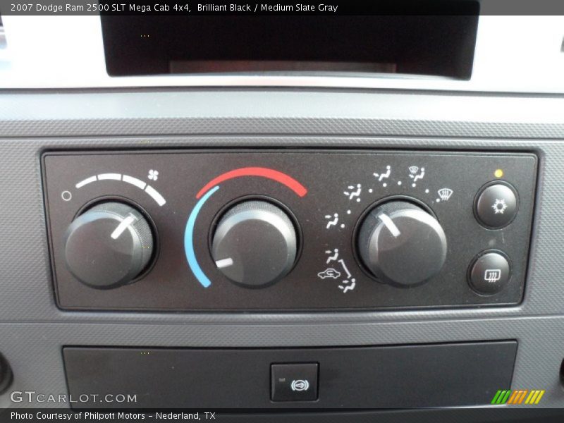 Controls of 2007 Ram 2500 SLT Mega Cab 4x4