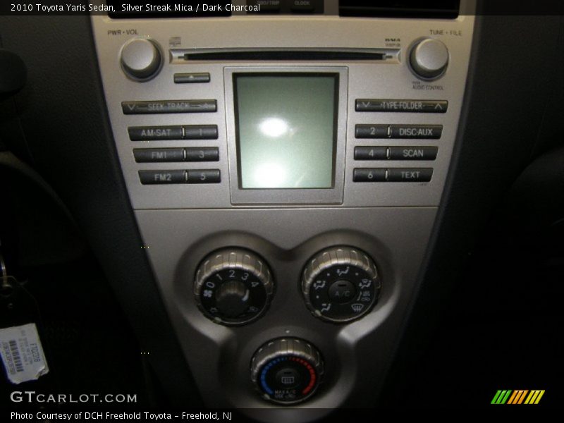 Silver Streak Mica / Dark Charcoal 2010 Toyota Yaris Sedan