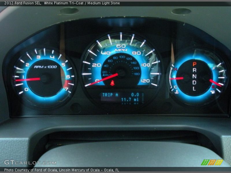 White Platinum Tri-Coat / Medium Light Stone 2012 Ford Fusion SEL