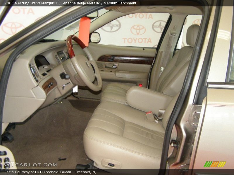 Arizona Beige Metallic / Medium Parchment 2005 Mercury Grand Marquis LS