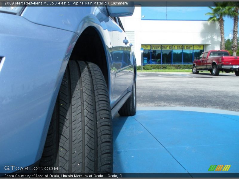 Alpine Rain Metallic / Cashmere 2009 Mercedes-Benz ML 350 4Matic