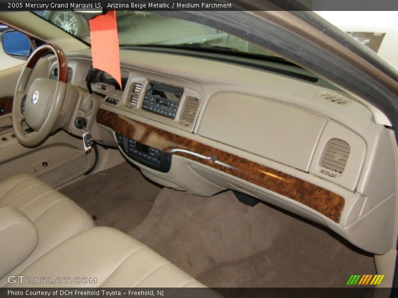 Arizona Beige Metallic / Medium Parchment 2005 Mercury Grand Marquis LS