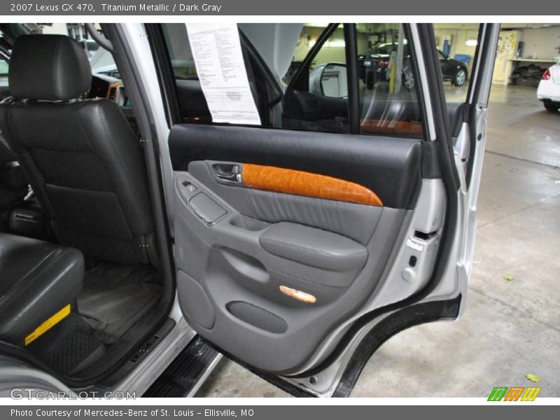 Titanium Metallic / Dark Gray 2007 Lexus GX 470