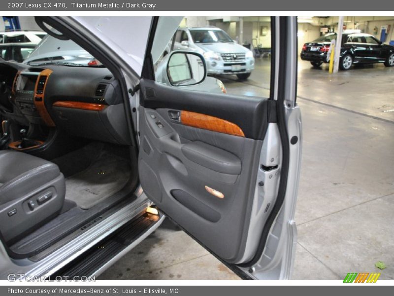 Titanium Metallic / Dark Gray 2007 Lexus GX 470