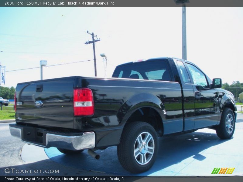 Black / Medium/Dark Flint 2006 Ford F150 XLT Regular Cab