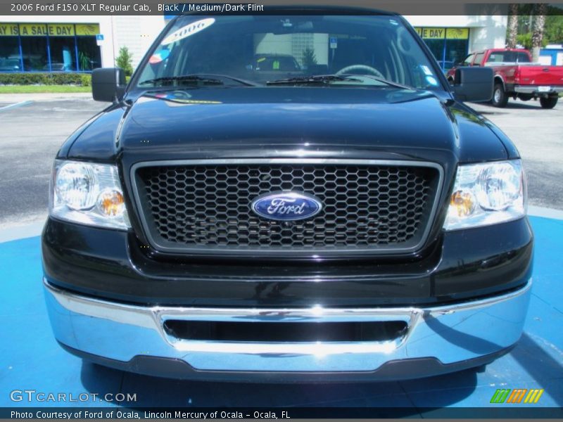 Black / Medium/Dark Flint 2006 Ford F150 XLT Regular Cab