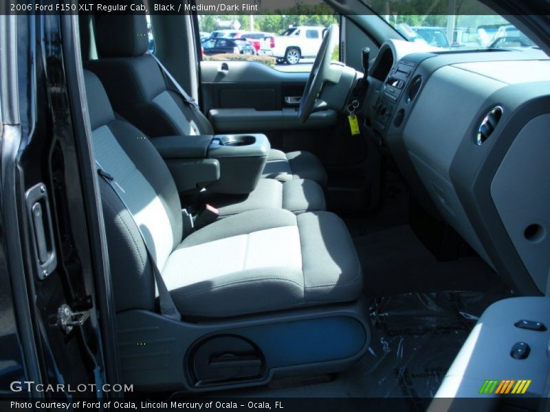 Black / Medium/Dark Flint 2006 Ford F150 XLT Regular Cab