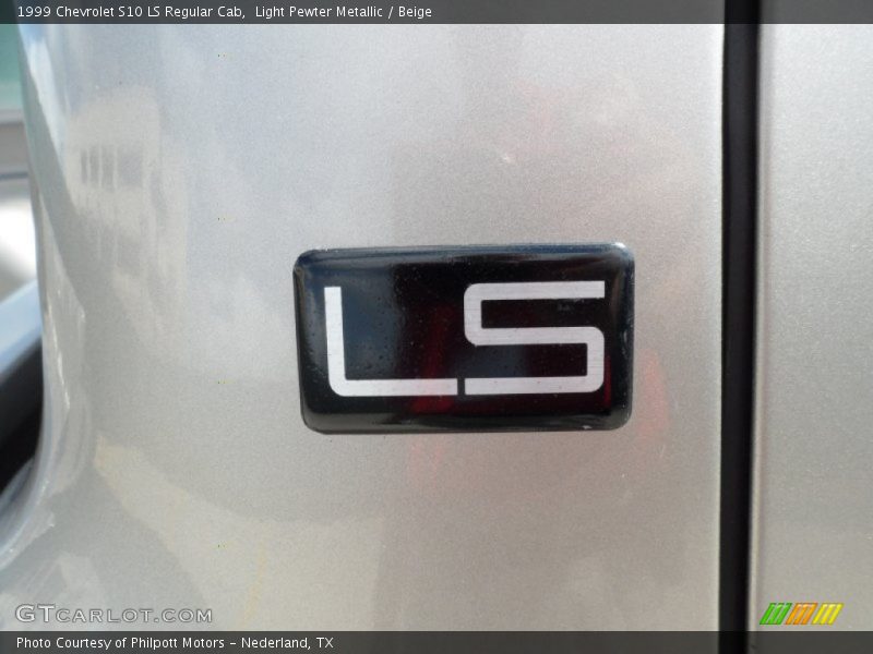  1999 S10 LS Regular Cab Logo