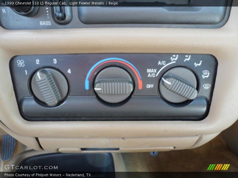 Controls of 1999 S10 LS Regular Cab