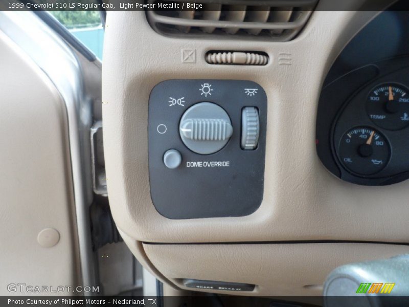 Controls of 1999 S10 LS Regular Cab