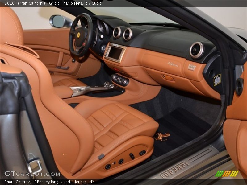 Grigio Titanio Metallic / Cuoio 2010 Ferrari California