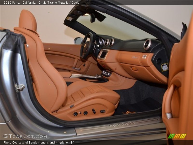 Grigio Titanio Metallic / Cuoio 2010 Ferrari California