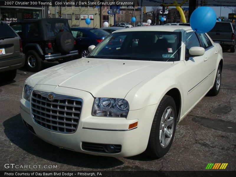 Cool Vanilla / Dark Slate Gray/Light Graystone 2007 Chrysler 300 Touring