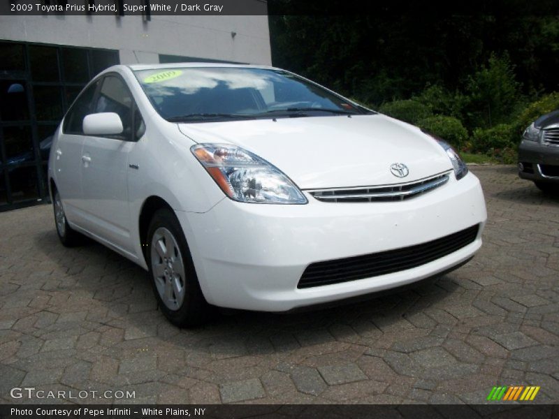 Super White / Dark Gray 2009 Toyota Prius Hybrid