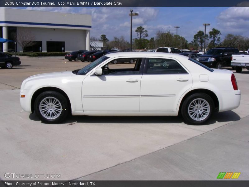Cool Vanilla White / Dark Slate Gray 2008 Chrysler 300 Touring