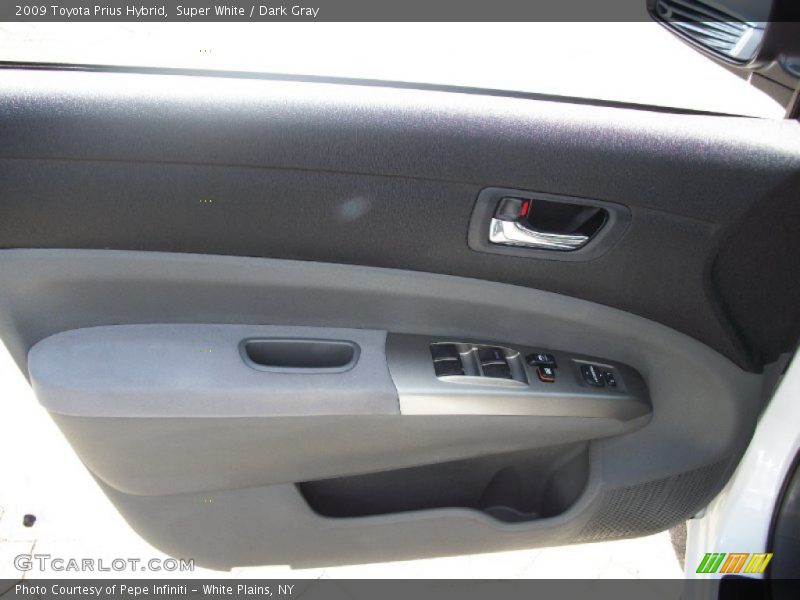 Super White / Dark Gray 2009 Toyota Prius Hybrid