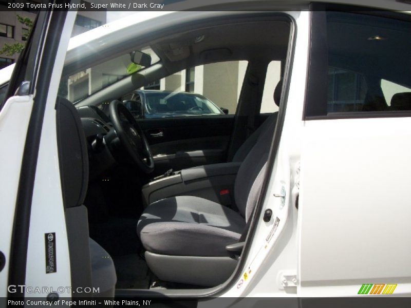 Super White / Dark Gray 2009 Toyota Prius Hybrid