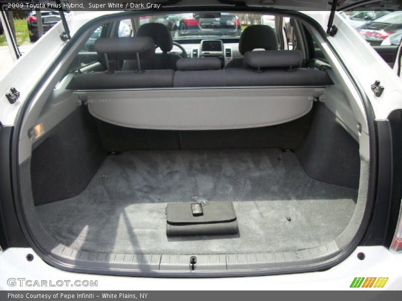 Super White / Dark Gray 2009 Toyota Prius Hybrid