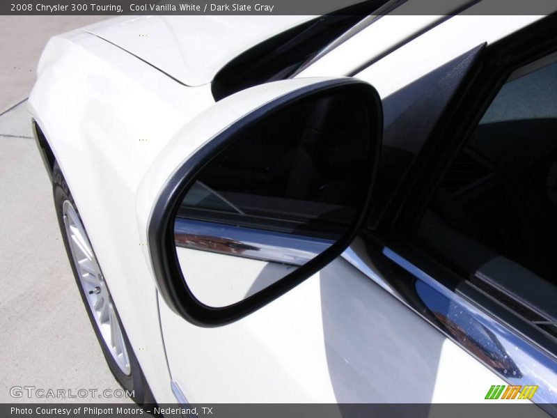 Cool Vanilla White / Dark Slate Gray 2008 Chrysler 300 Touring