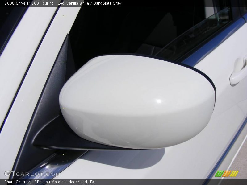 Cool Vanilla White / Dark Slate Gray 2008 Chrysler 300 Touring
