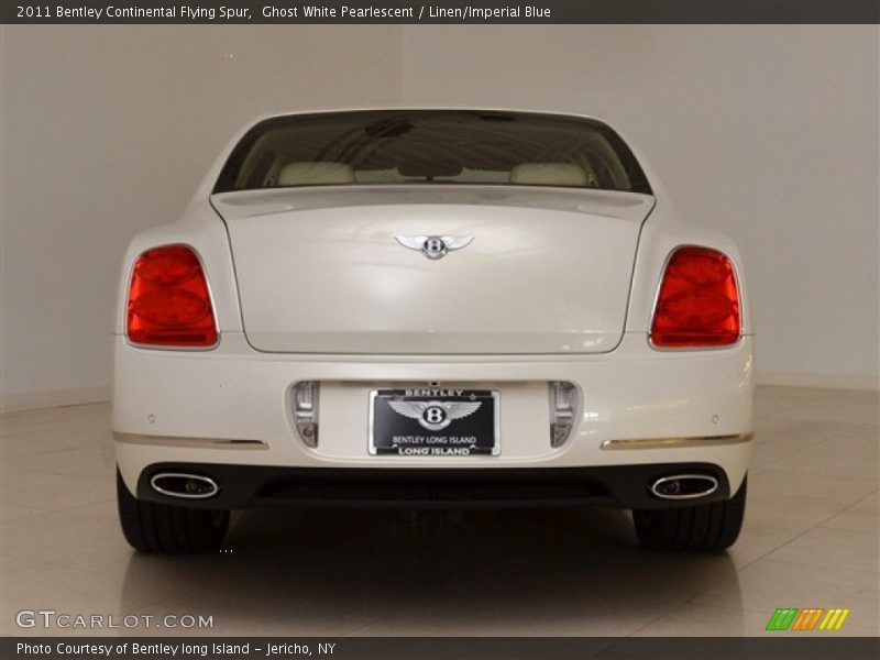 Ghost White Pearlescent / Linen/Imperial Blue 2011 Bentley Continental Flying Spur