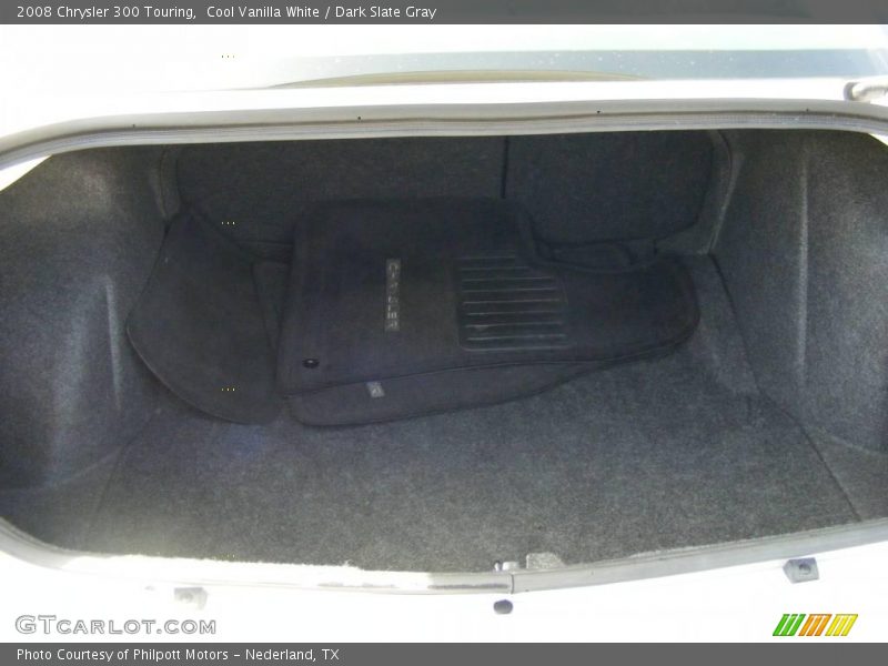Cool Vanilla White / Dark Slate Gray 2008 Chrysler 300 Touring