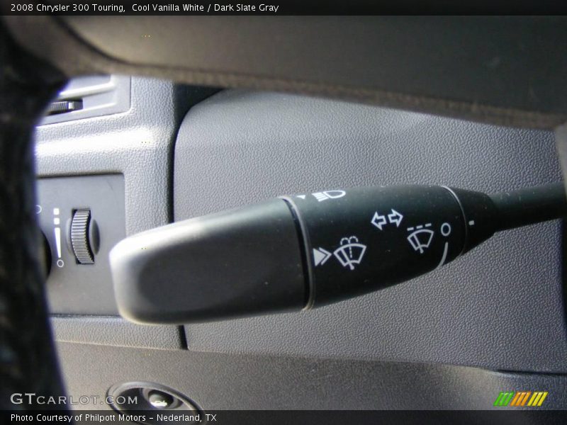 Cool Vanilla White / Dark Slate Gray 2008 Chrysler 300 Touring